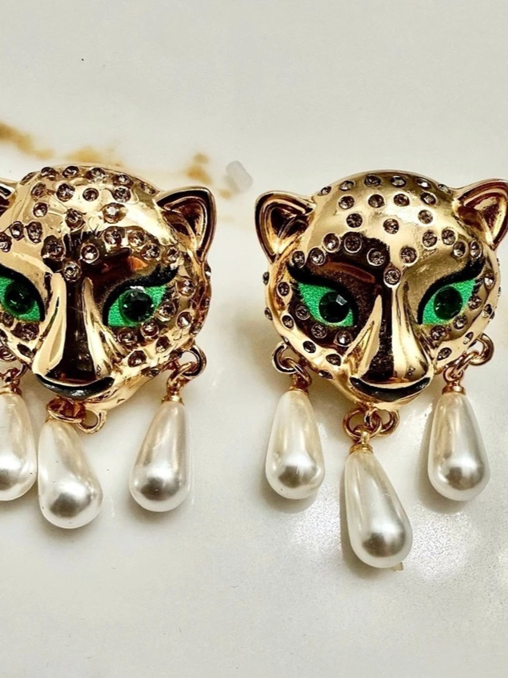 Betsey Johnson Gold-Tone Leopard Head Faux Pearl Drop Earrings NWT